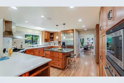 5 Ridge View Dr, Atherton, CA 94027 - Photo 16