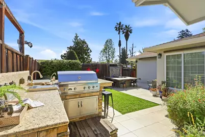 2949-2951 Driftwood Dr, San Jose, CA 95128 - Photo 12