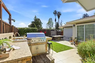 2949-2951 Driftwood Dr, San Jose, CA 95128 - Photo 12