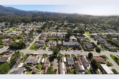 1129 Acacia St, Montara, CA 94037 - Photo 32