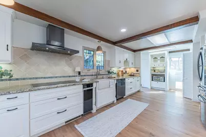 25949 Deer Run Ln, Salinas, CA 93908 - Photo 16