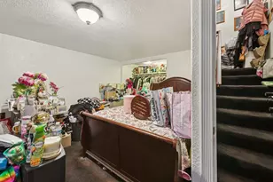 2745 E 10th St, Oakland, CA 94601 - Photo 16