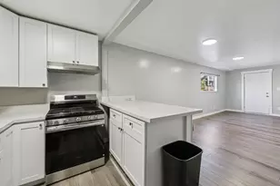 2745 E 10th St, Oakland, CA 94601 - Photo 6