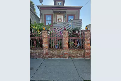 2745 E 10th St, Oakland, CA 94601 - Photo 1