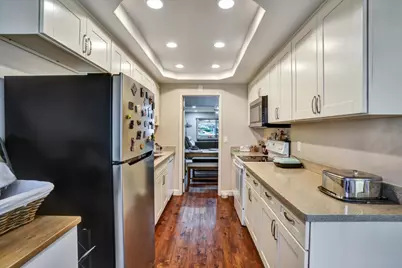 5559 Cribari Cir, San Jose, CA 95135 - Photo 10