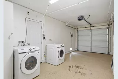 996 Patricia Ave, San Mateo, CA 94401 - Photo 32