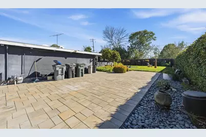 1225 Manzano Way, Sunnyvale, CA 94089 - Photo 16