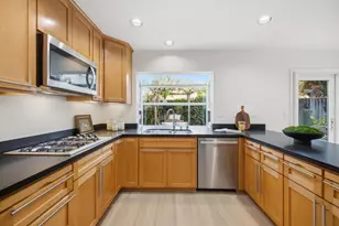 1005 Cardiff Ln, Redwood City, CA 94061 - Photo 10