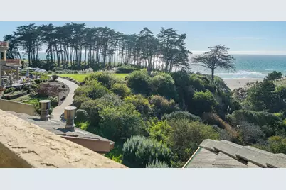302 Seascape Resort Dr, Aptos, CA 95003 - Photo 12