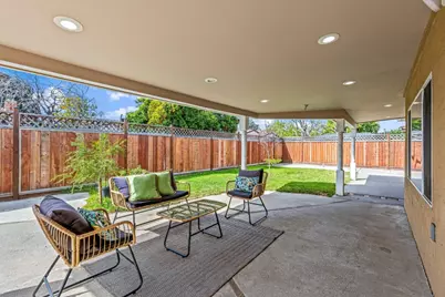 2698 Kendrick Cir, San Jose, CA 95121 - Photo 38