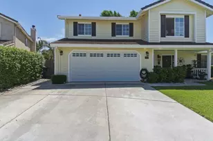 2181 Burlwood Dr, Hollister, CA 95023 - Photo 4