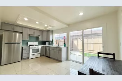 2381 Lava Dr, San Jose, CA 95133 - Photo 14