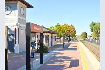 16 Hillview Ave, Redwood City, CA 94062 - Photo 110