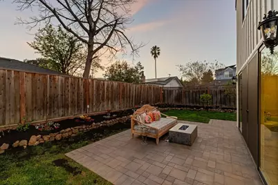 16 Hillview Ave, Redwood City, CA 94062 - Photo 70