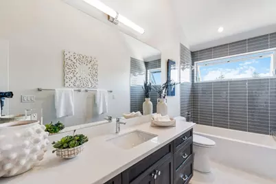 16 Hillview Ave, Redwood City, CA 94062 - Photo 22