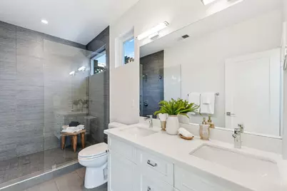 16 Hillview Ave, Redwood City, CA 94062 - Photo 52