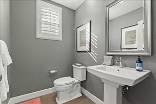 319 Adeline Ave, San Jose, CA 95136 - Photo 18