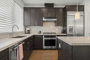 319 Adeline Ave, San Jose, CA 95136 - Photo 12