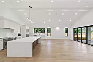 12536 Paseo Flores, Saratoga, CA 95070 - Photo 32