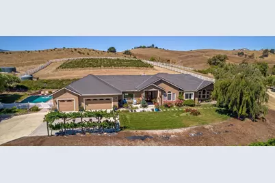 741 Riverside Rd, Hollister, CA 95023 - Photo 1