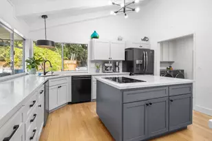 188 Kelly Ln, Santa Cruz, CA 95060 - Photo 12