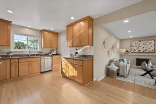 4067 Olga Dr, San Jose, CA 95117 - Photo 8