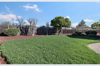 4067 Olga Dr, San Jose, CA 95117 - Photo 24