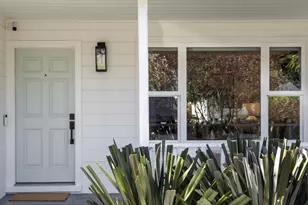 1067 17th Ave, Redwood City, CA 94063 - Photo 2