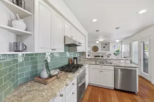 367 Montserrat Dr, Redwood City, CA 94065 - Photo 16