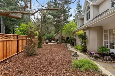 250 Selby Ln, Atherton, CA 94027 - Photo 44
