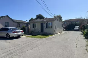 1142 Pacific Ave, Salinas, CA 93905 - Photo 1