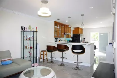 2057 E San Antonio St, San Jose, CA 95116 - Photo 8