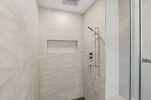 1695 Grizilo Dr, San Jose, CA 95124 - Photo 20