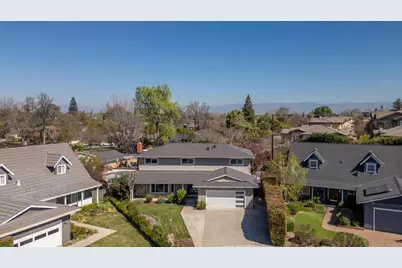 1695 Grizilo Dr, San Jose, CA 95124 - Photo 36