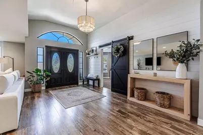 640 S Ridgemark Dr, Hollister, CA 95023 - Photo 8