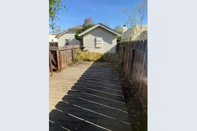 22 Willow St, Salinas, CA 93901 - Photo 18