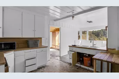 379 Corral De Tierra Rd, Salinas, CA 93908 - Photo 18