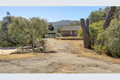 379 Corral De Tierra Rd, Salinas, CA 93908 - Photo 4