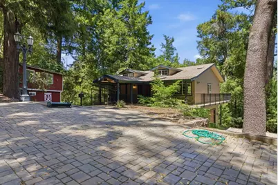 20100 Black Rd, Los Gatos, CA 95033 - Photo 58