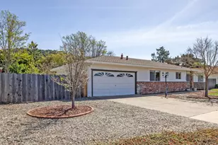 20091 Portola Dr, Salinas, CA 93908 - Photo 24