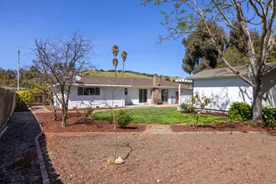20091 Portola Dr, Salinas, CA 93908 - Photo 6