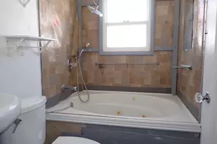 901 92nd Ave, Oakland, CA 94603 - Photo 8