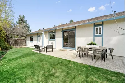 7242 Sharon Dr, San Jose, CA 95129 - Photo 18