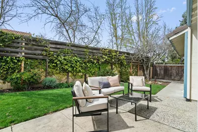 7242 Sharon Dr, San Jose, CA 95129 - Photo 16