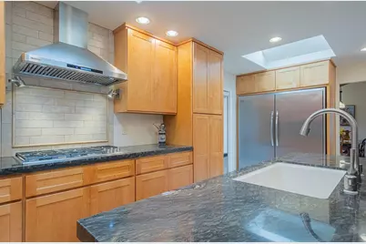 25207 Casiano Dr, Salinas, CA 93908 - Photo 18