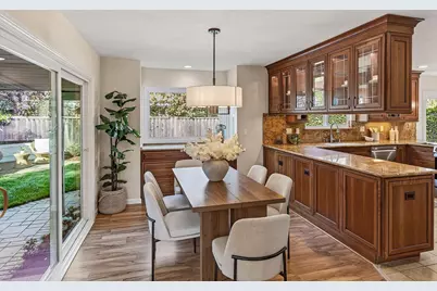 1565 Blackhawk Dr, Sunnyvale, CA 94087 - Photo 6