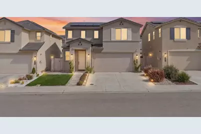 1207 Walker Peak Way, Hollister, CA 95023 - Photo 2