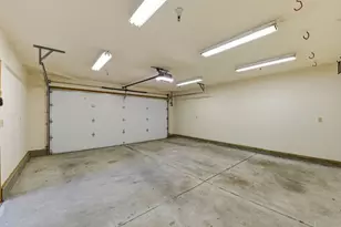 12861 Foothill Ln, Saratoga, CA 95070 - Photo 36