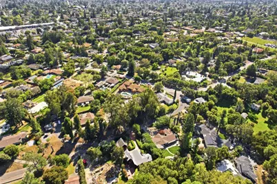 12861 Foothill Ln, Saratoga, CA 95070 - Photo 62