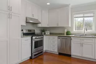 151 Magellan Ave, San Jose, CA 95116 - Photo 10